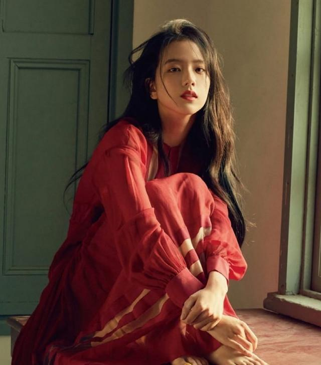 Ms. Lê Hoàng Yến